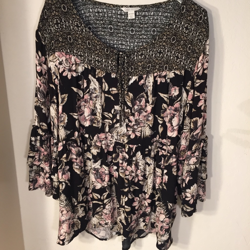 CATO Black & Mauve Bell Sleeve Blouse, 18/20W